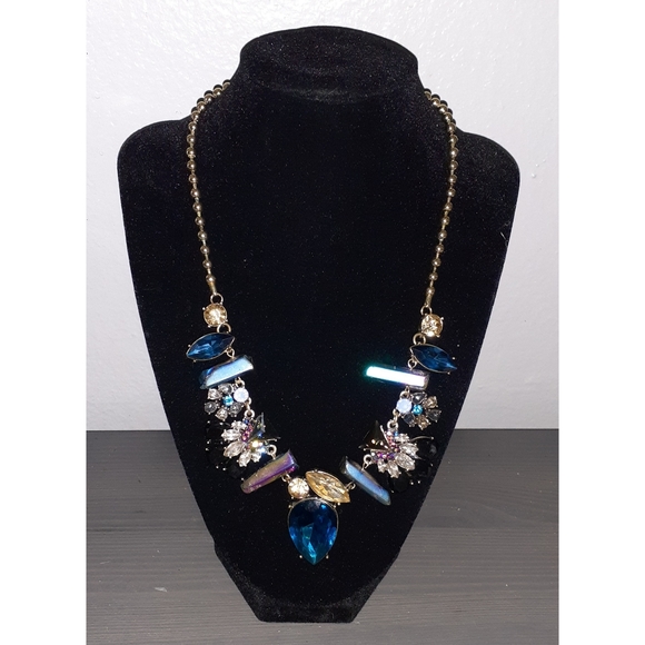 Jeweltone Statement Necklace - Picture 3 of 4